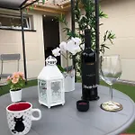 Paris-eiffel, Bienvenue -terrasse -netflix Διαμέρισμα Pantin